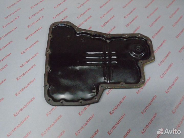 Nissan 31390-31X00 Поддон масляный АКПП