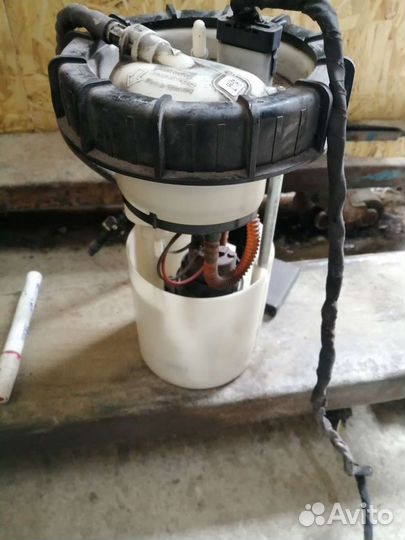 Бензонасос на Volvo S 80