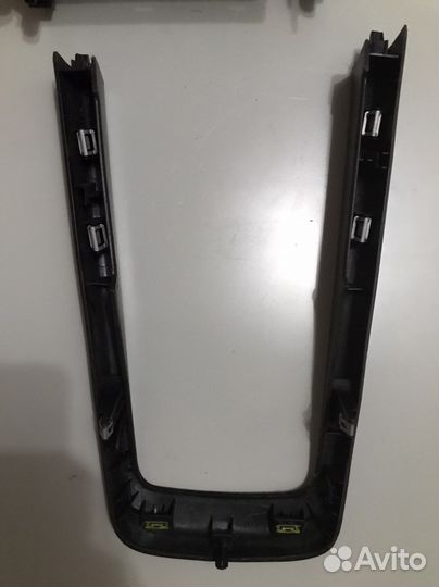 Рамка кпп Кия Сид 2010-2012