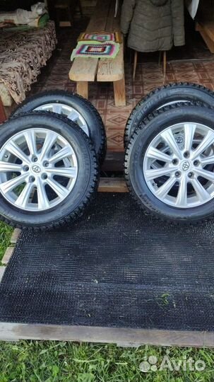 Michelin X-Ice North 225/55 R16