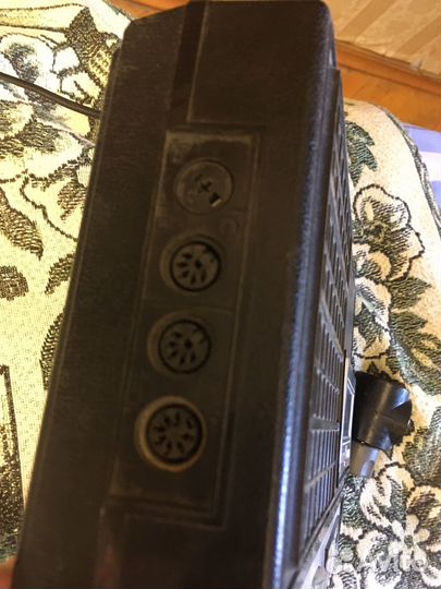 Кассетный магнитофон