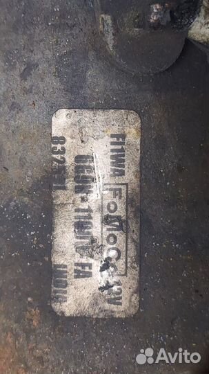 Стартер Volvo S40 2004, 2005