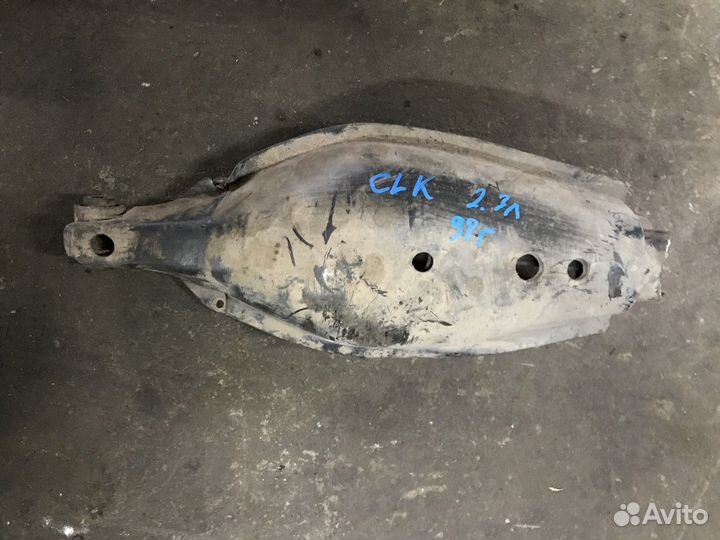 Рычаг нижний под пружину (Mercedes-Benz CLK-class)