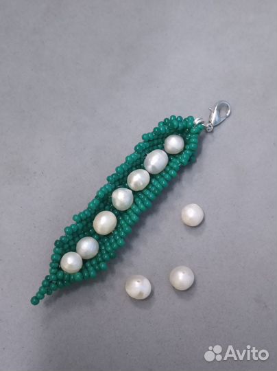 Украшения из бисера