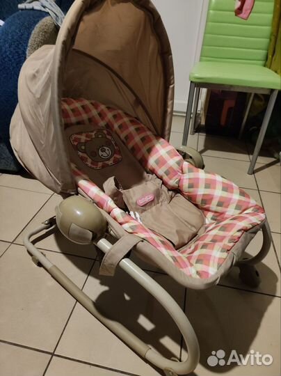 Шезлонг детский