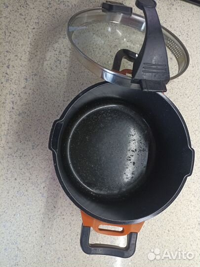 Кастрюля Virgo Orange со стеклянной крышкой б/у
