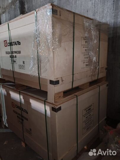 Лебедка электрическая 3 т трос 160 м 462 В