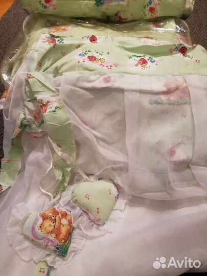 Бортик в кроватку + Балдахин, одеяло, подушка