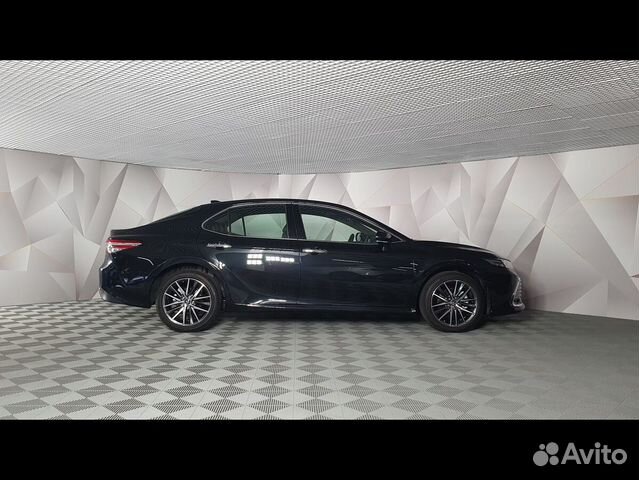 Toyota Camry 2.5 AT, 2022