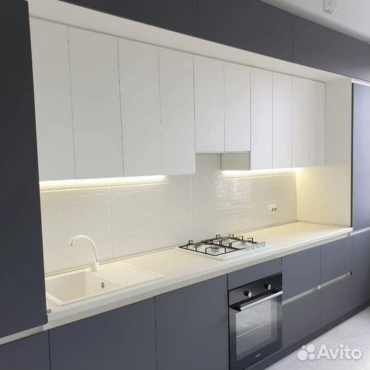 Кухня в современном стиле