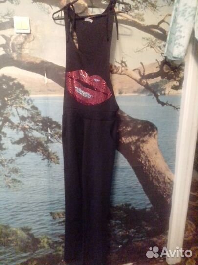 Комбинезон женский
