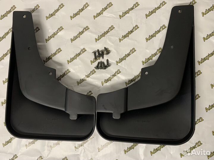 Передние брызговики Mitsubishi Outlander XL 06-09