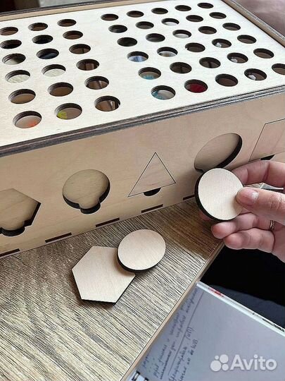 Развивающая игра из дерева