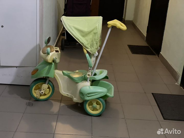 Детский трехколесный велосипед