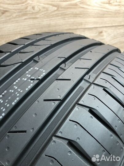 Westlake Zuper Eco Z-107 235/40 R18