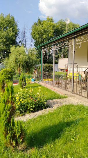 Дом 240 м² на участке 12 сот.