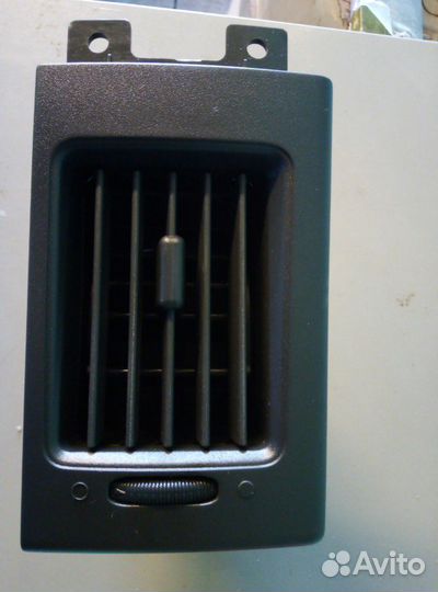 Дефлектор салона левый - приора