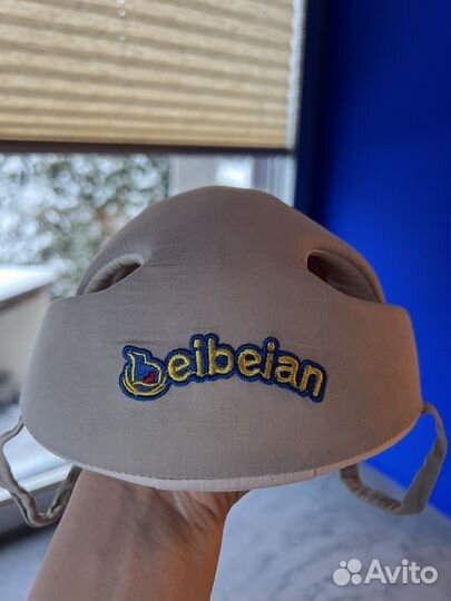 Шлем защитный для малышей и наколенники