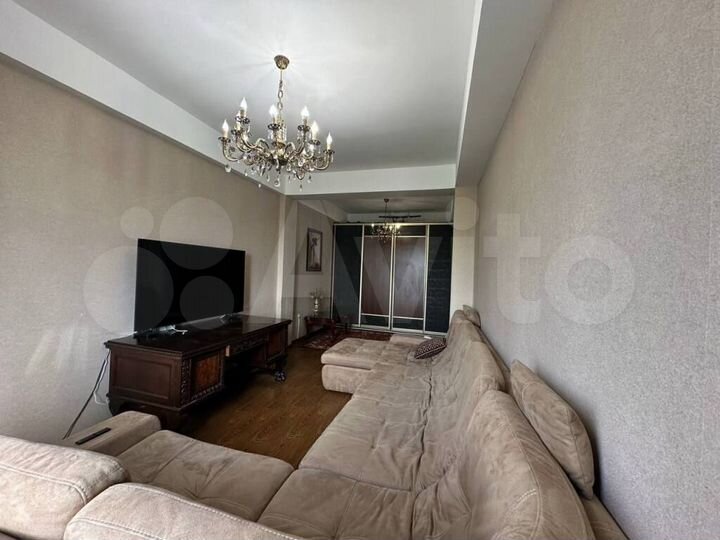 1-к. квартира, 54 м², 4/8 эт.