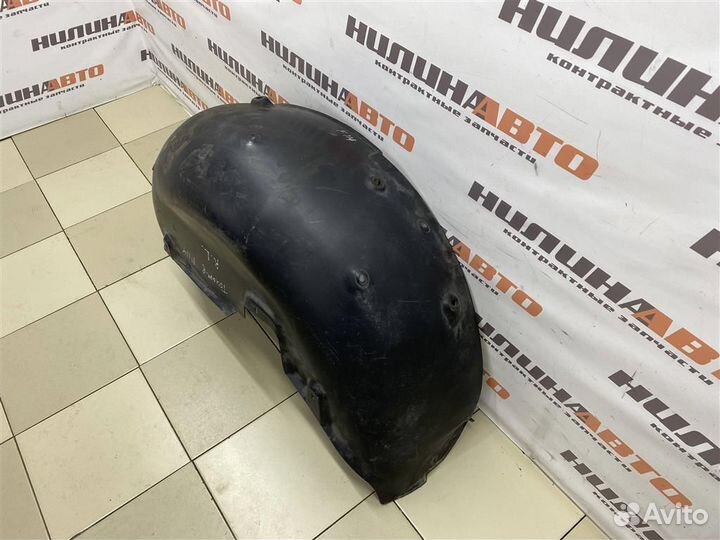 Подкрылок задний левый VW Туарег