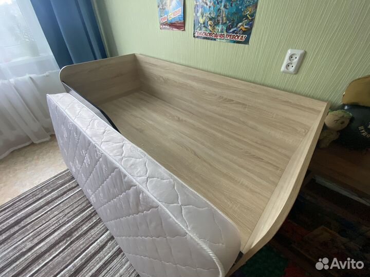 Кровать детская