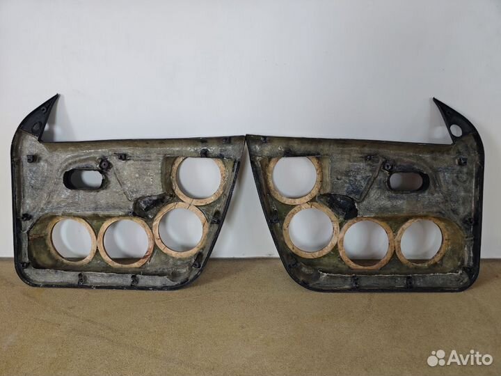 Обшивки дверей renault