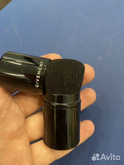 Мини-кисть Кабуки Givenchy