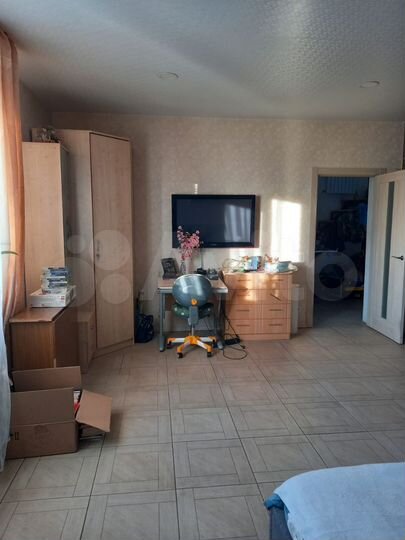 Коттедж 226 м² на участке 12 сот.