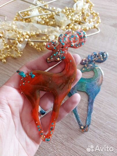 Новогодние игрушки из эпоксидной смолы