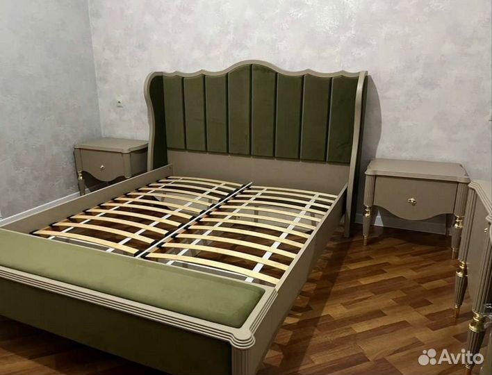 Спальные Гарнитуры