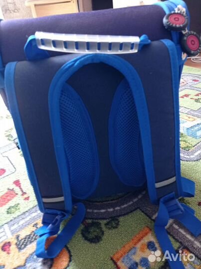 Школьный рюкзак