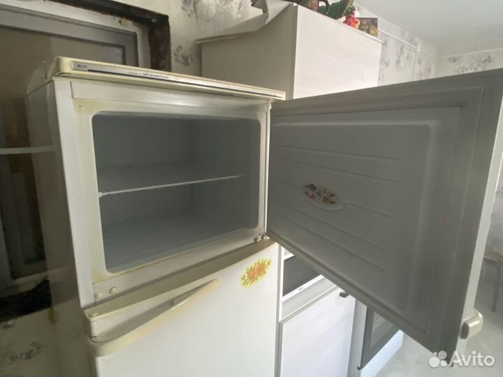 Холодильник