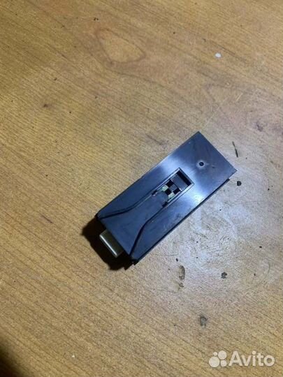 Блок электронный Chevrolet Trailblazer 31Ux 2.8