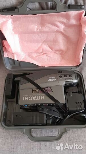 Видеокамера hitachi