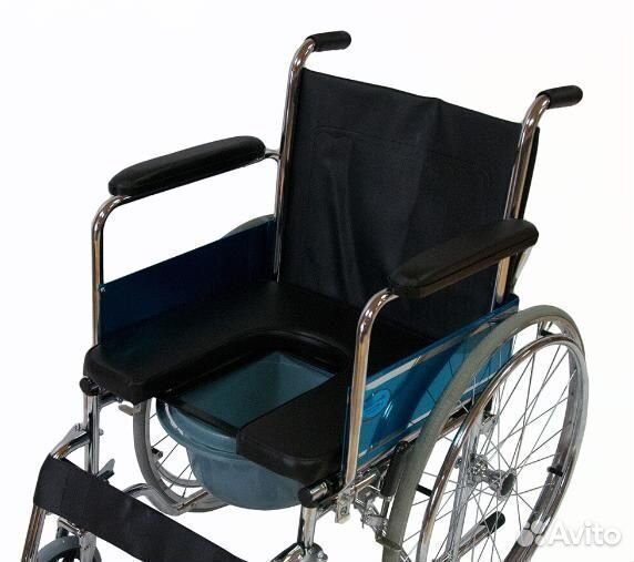 Коляска инвалидная с туалетом FS682