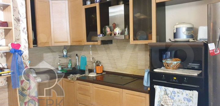 2-к. квартира, 55 м², 1/16 эт.