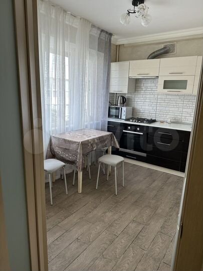 1-к. квартира, 42 м², 3/5 эт.