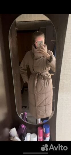 Пуховик женский длинный