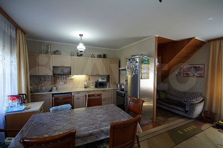 Коттедж 183 м² на участке 8,9 сот.