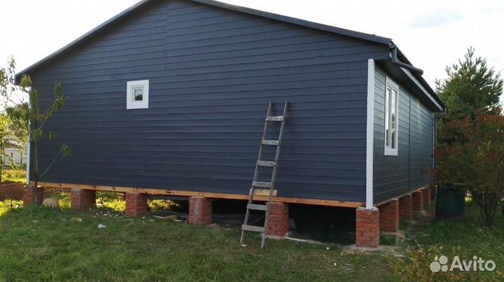 Каркасный дачный домик 10х10