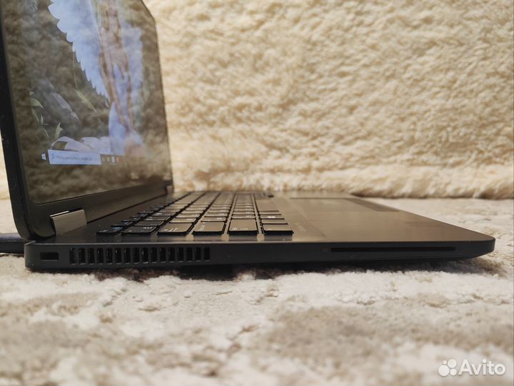 Мощный сенсорный ноутбук Dell SSD / i5 / 8GB