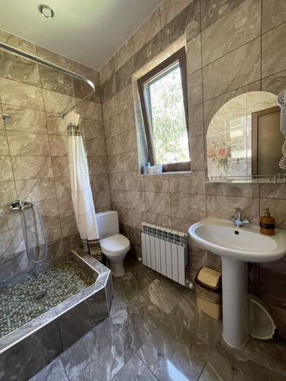 Комната 25 м², 1/2 эт.