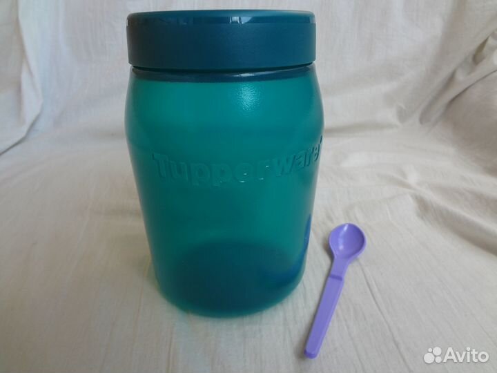 Чудо банка Tupperware 1,5 л. новая