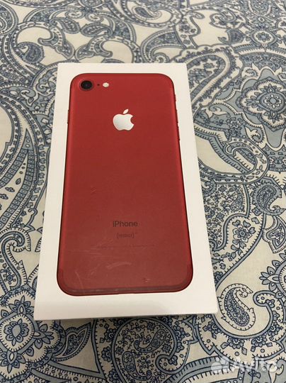 Пустая коробка от iPhone 7 128 gb с чехлом