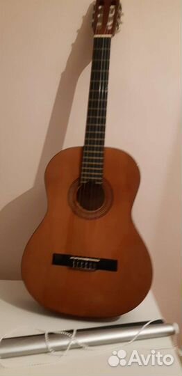 Гитара новая