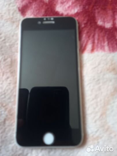 Телефон iPhone 6s