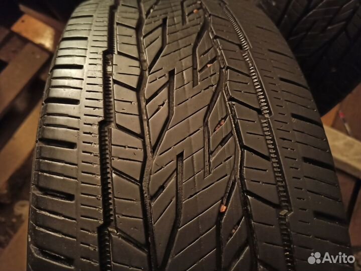 Continental ContiCrossContact LX2 215/50 R17 91H