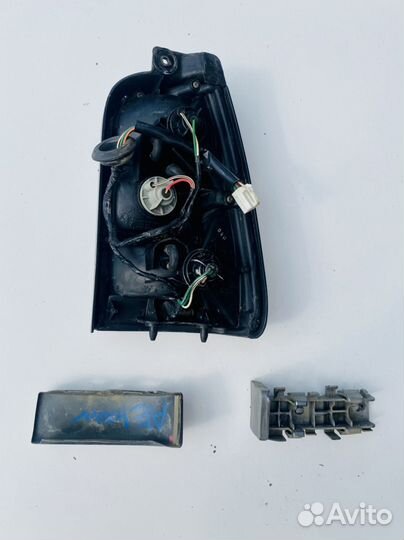 Фонарь задний королла с ресничкой