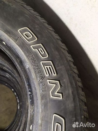 Toyo Open Country A/T 205/75 R15 97S