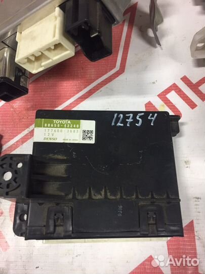 Блоки электронные Toyota RAV 4